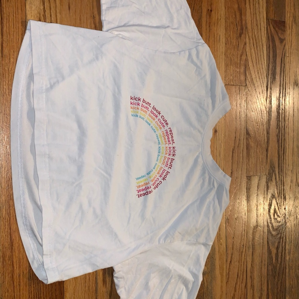 NWOT Kick Butt Look Cute Fabletics Crop top